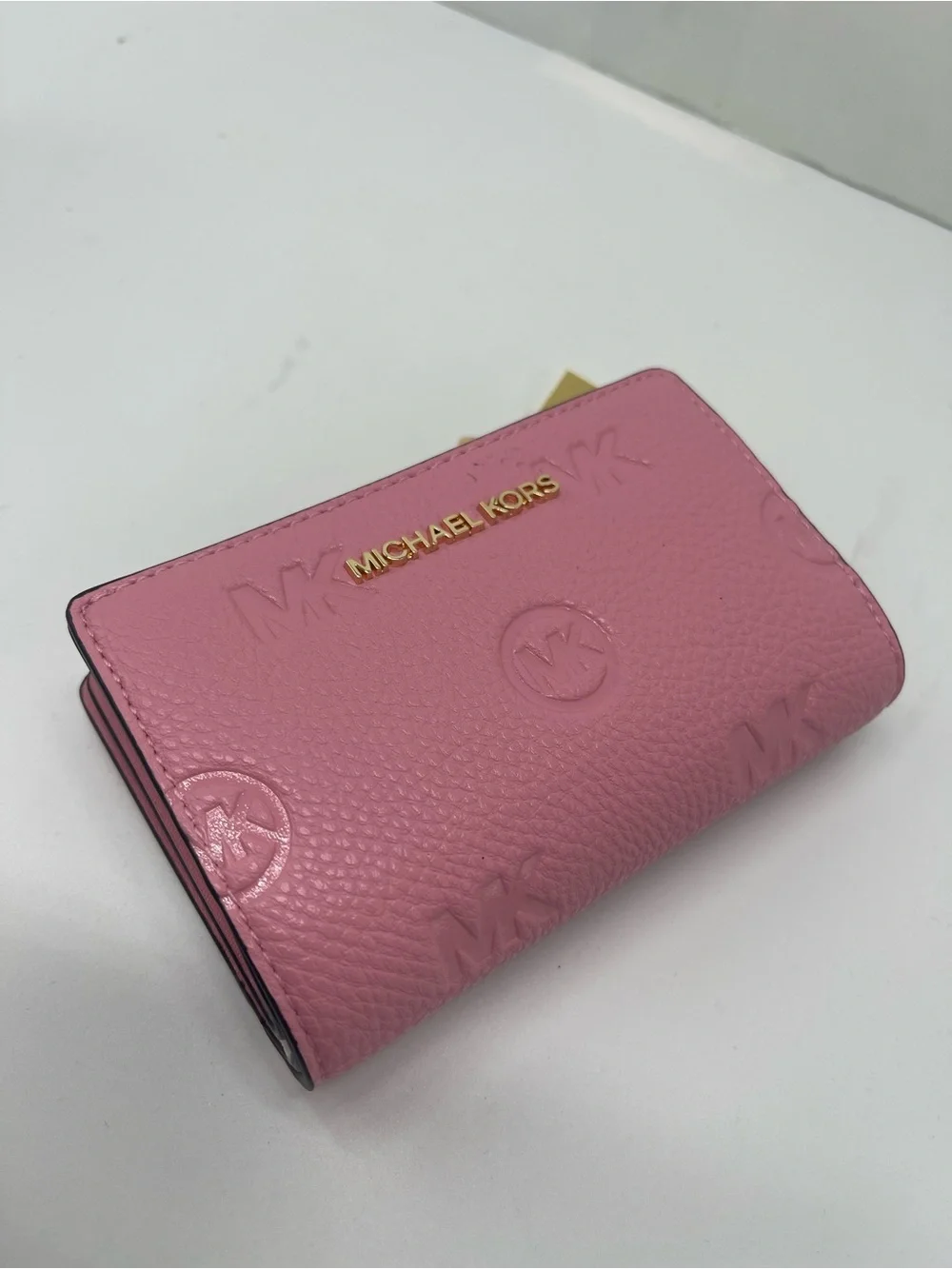 MICHAEL KORS Jet Set Travel Md Zip Coin Logo Debossed Bifold Wallet Carnation NW